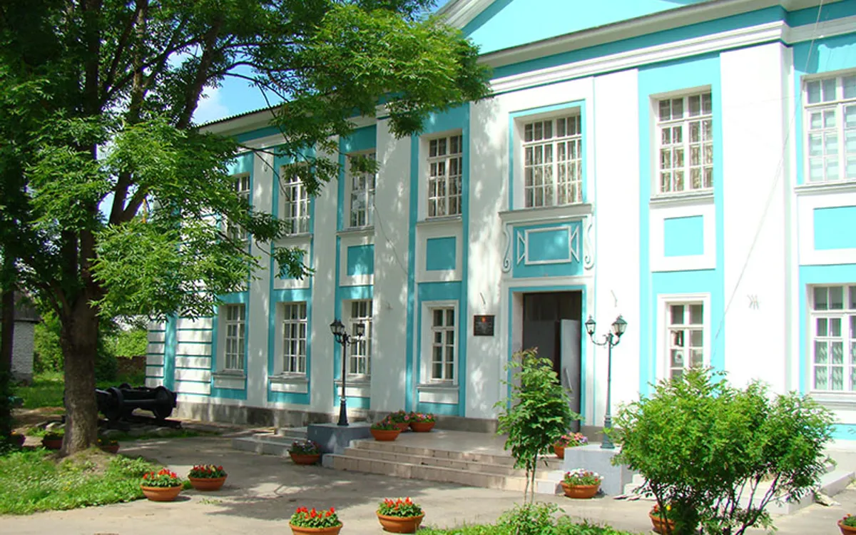Дновский железнодожный техникум