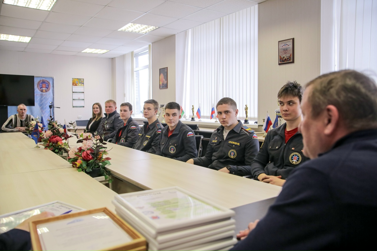 САНКТ-ПЕТЕРБУРГСКИЙ ПОЖАРНО-СПАСАТЕЛЬНЫЙ КОЛЛЕДЖ